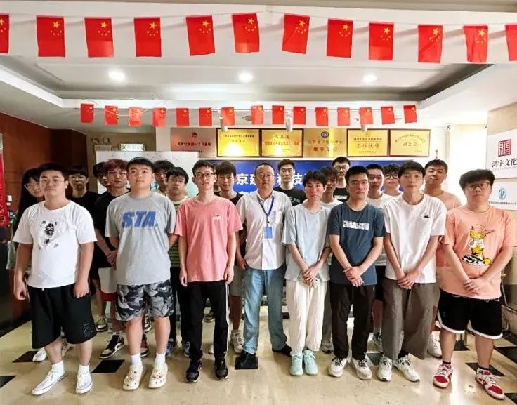 近期結(jié)班留影 | 百尺竿頭，更進(jìn)一步，加